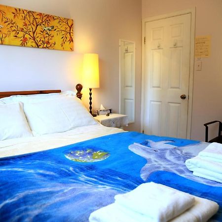 Jenny Guest House 옐로나이프 외부 사진
